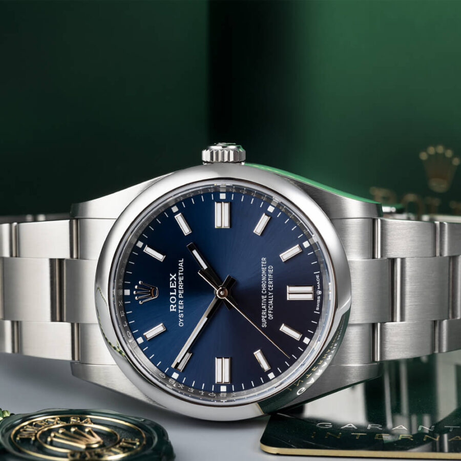 Rolex Oyster Perpetual 114300 blue 39mm A 2