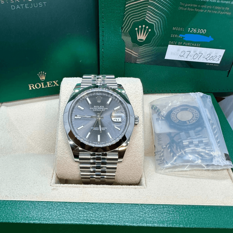 2023 High Quality Copy of rolex watch Datejust Men’s 41MM m126300-0008 slate dial and a Jubilee bracelet