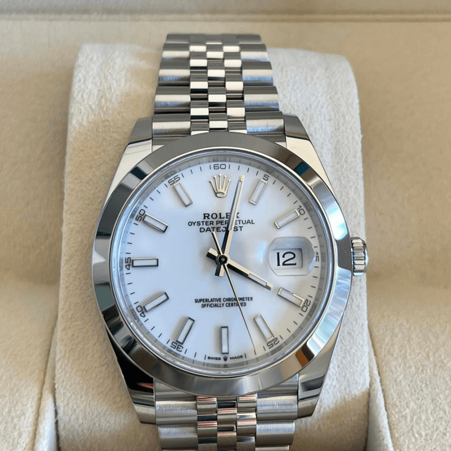 2023 High Quality Copy of rolex watch Datejust Men’s 41MM m126300-0006 white dial and a Jubilee bracelet