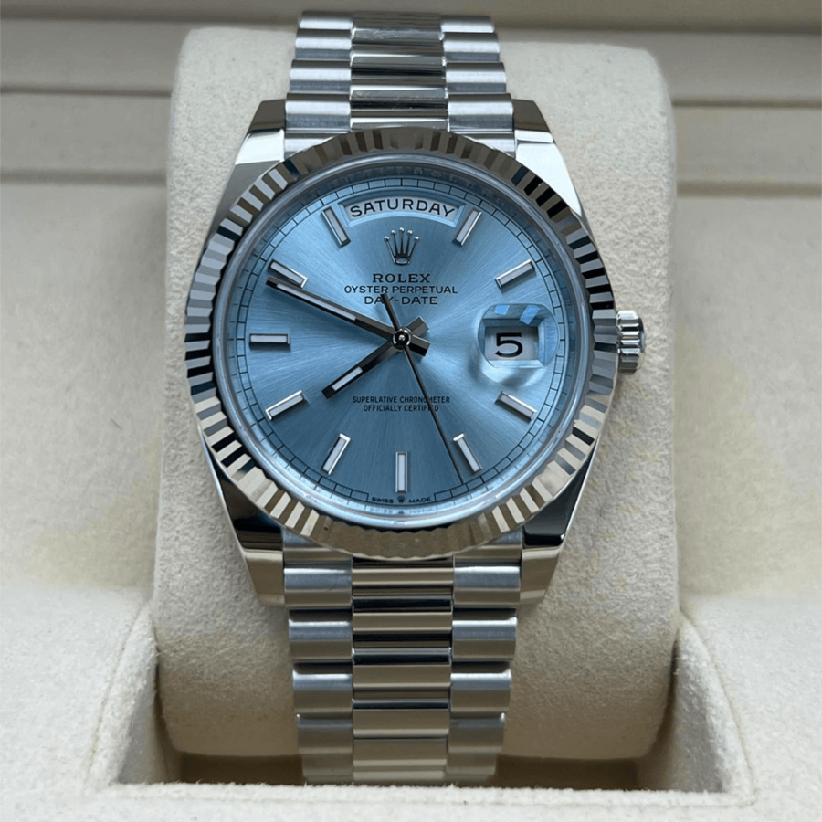 2023 High Quality Copy of rolex watch Men’s Day Date 40MM ice-blue Dial m228236-0018