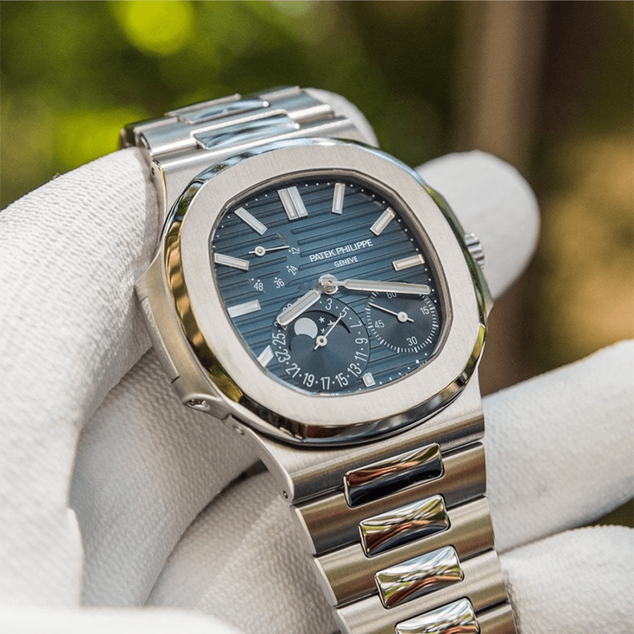 High Quality Replica Patek Philippe male 40MM Moonphase 5712/1A-001 blue Dial Steel bracelet. Patented fold-over clasp with lockable adjustment system