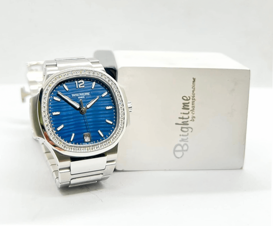High Quality Replica Patek Philippe Female 35.2mm NAUTILUS 7118-1200A-001 Blue opaline Dial Steel bracelet