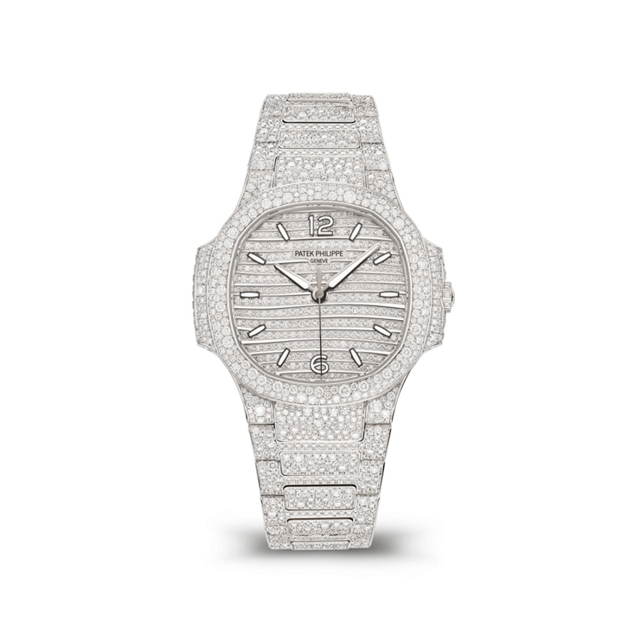 High Quality Replica Patek Philippe Female 35.2mm NAUTILUS 7118-1450G-001 Paved with diamonds Dial White gold, paved with diamonds bracelet