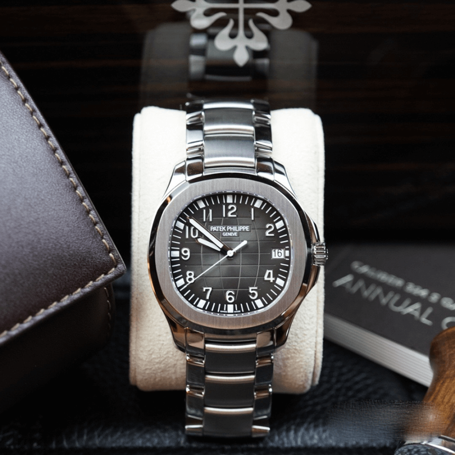 High Quality Replica Patek Philippe male 40.8MM Aquanaut 5167-1A-001 Black Dial Stainless steel Strap